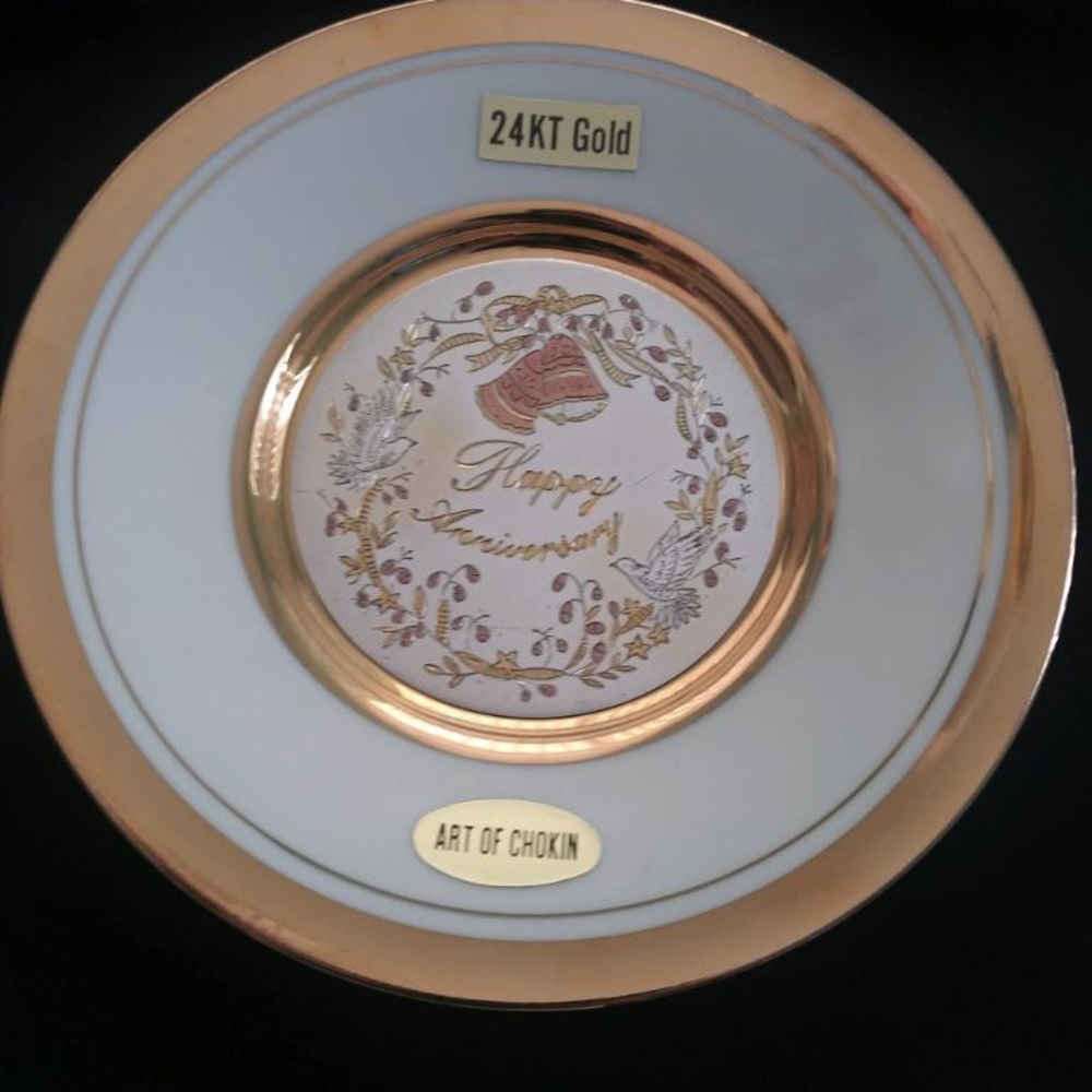 Anniversary plate
